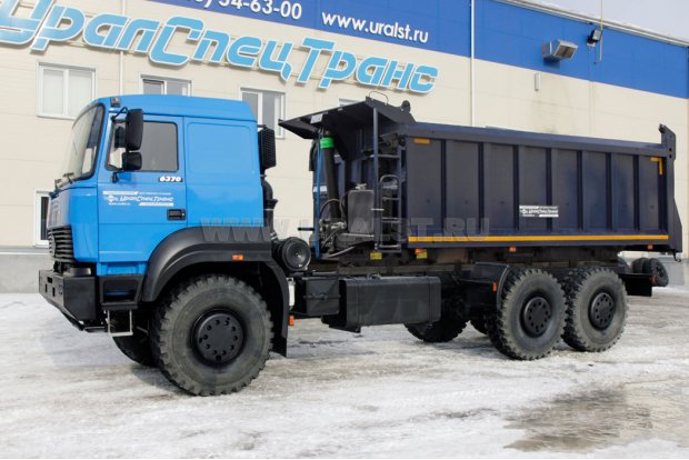 Автомобиль-самосвал Урал 63701М-1951