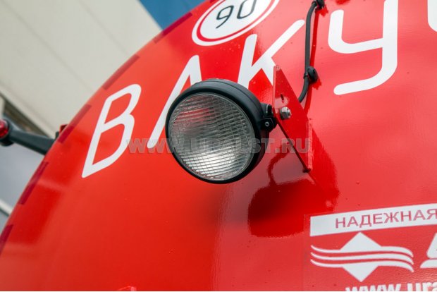 Фара-прожектор