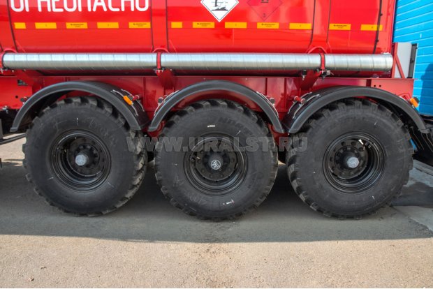 Оси полуприцепа