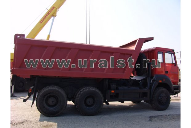 Самосвал Урал