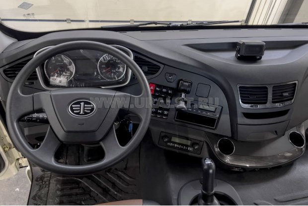 Кабина водителя