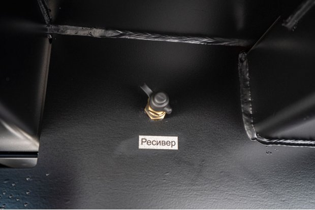 Штуцер подкачки колес