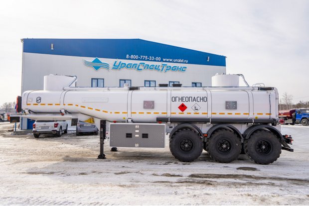 Полуприцеп-цистерна ППЦ 26-32-2НР УСТ 9465 рамная, насос, пневмоподвеска ССУ 1450