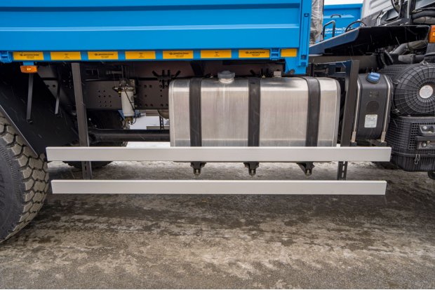 Боковая защита