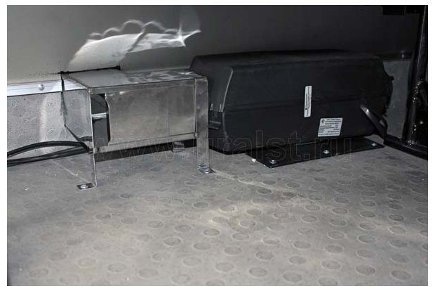 Фургон АНРВ с КМУ