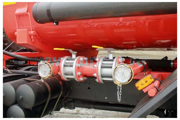 Сливной трубопровод цистерны