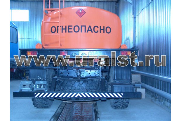 Автотопливозаправщик АТЗ-56152