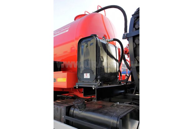 Бак гидросистемы