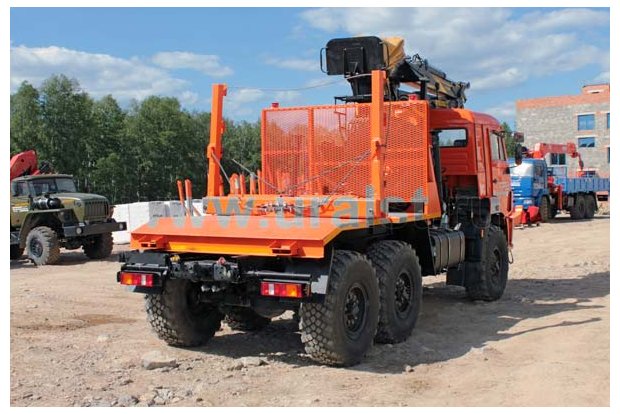 Лесовоз с ГМ