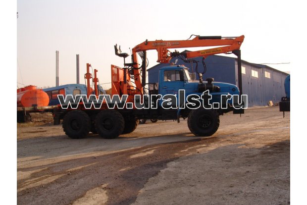 лесовозный тягач