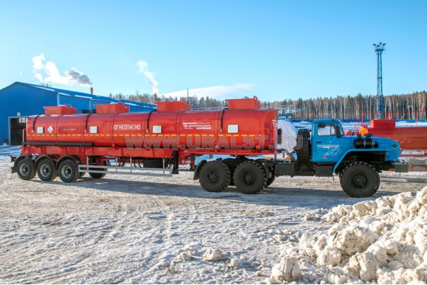 Полуприцеп цистерна для нефтепродуктов