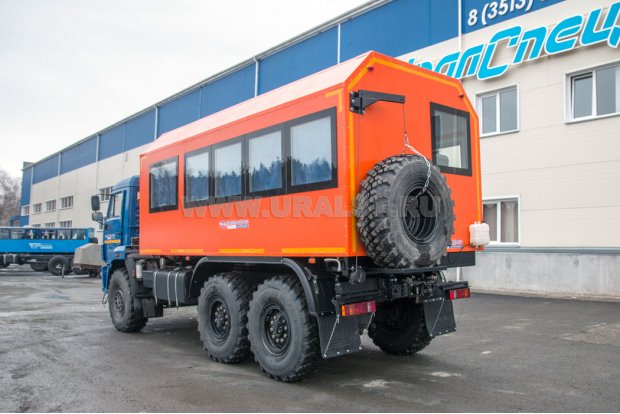 Вахтовый автобус Камаз 43118-46 