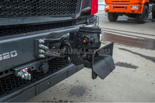 Переднее сцепное устройство