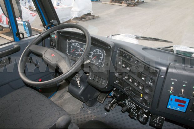 Кабина водителя