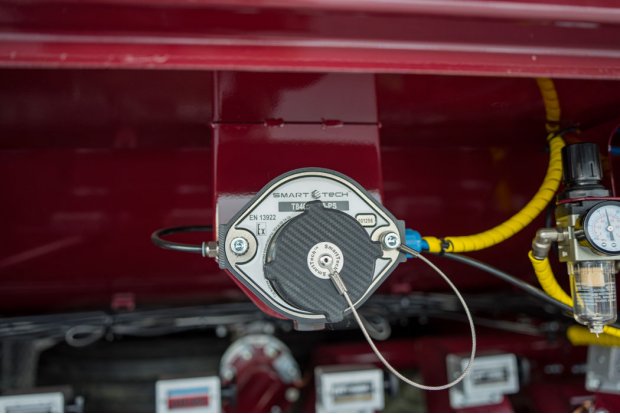 Розетка 10и контактная