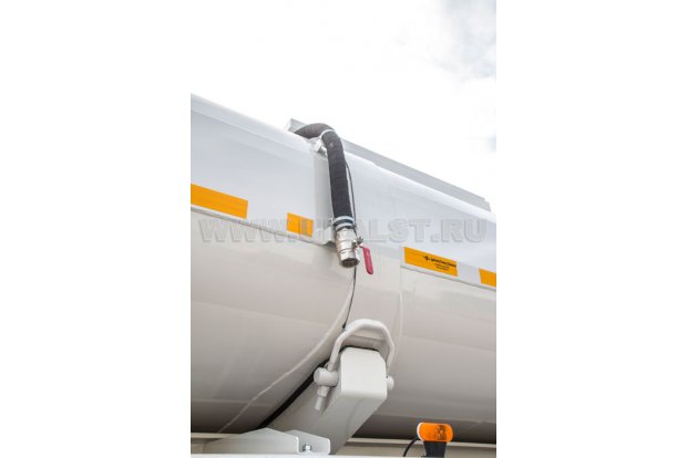 Слив из экологического короба