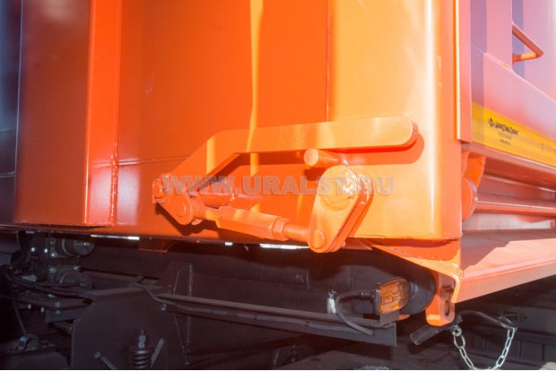 Запоры открывающихся бортов