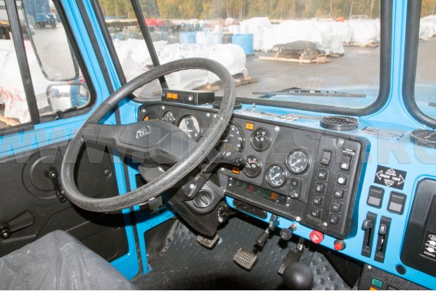 Кабина водителя