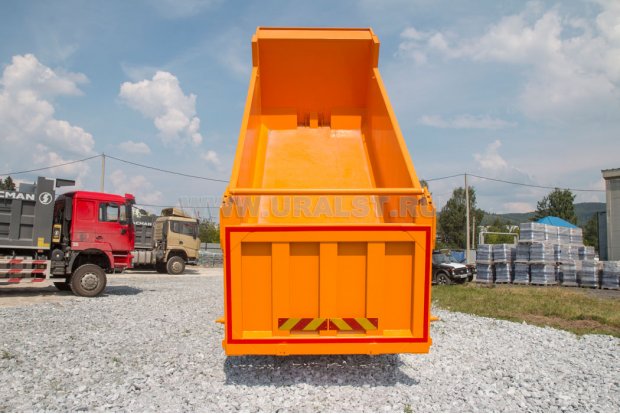 Самосвальная платформа