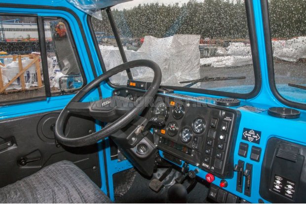 Кабина водителя