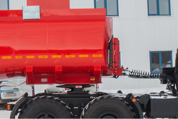 Шкворневой узел