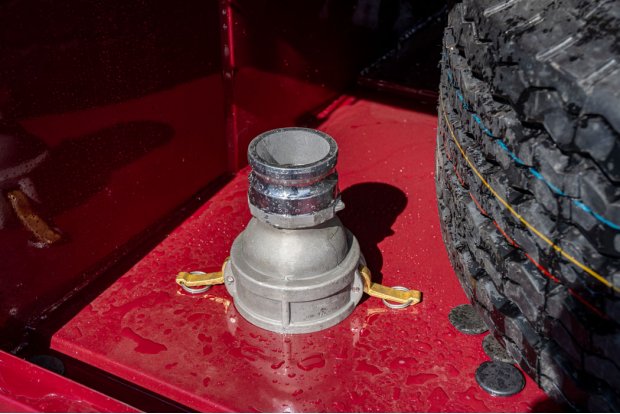 Переходник к компенсационному клапану