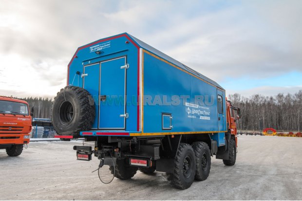 Транспортно-бытовая машина ТБМ УСТ 5453 Камаз 43118-50, три отсека