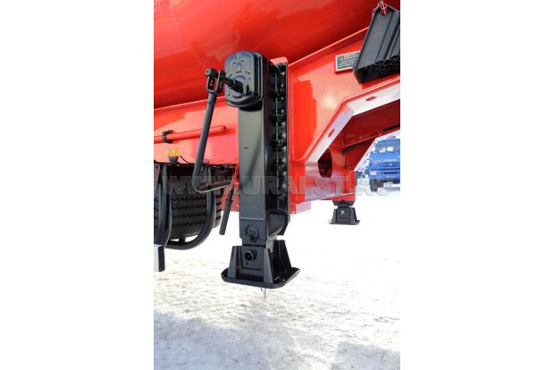 Опорное устройство полуприцепа