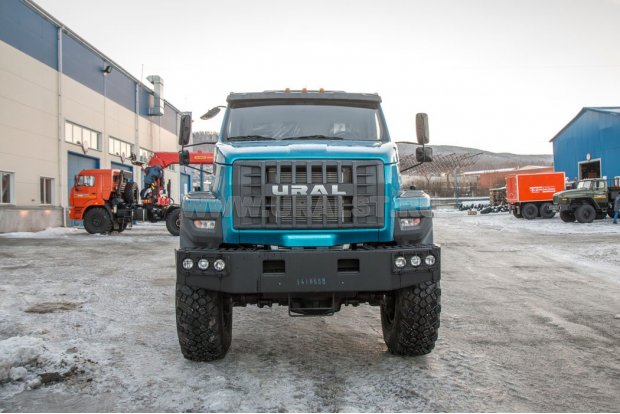  Шасси Урал 5557