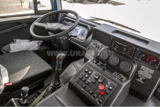 Кабина водителя