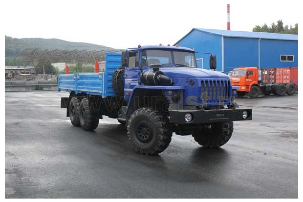 Бортовой автомобиль Урал 4320-40