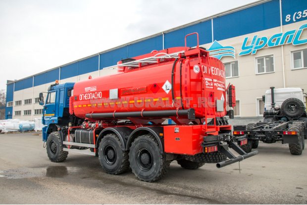 Автотопливозаправщик Камаз АТЗ-18 УСТ-5453