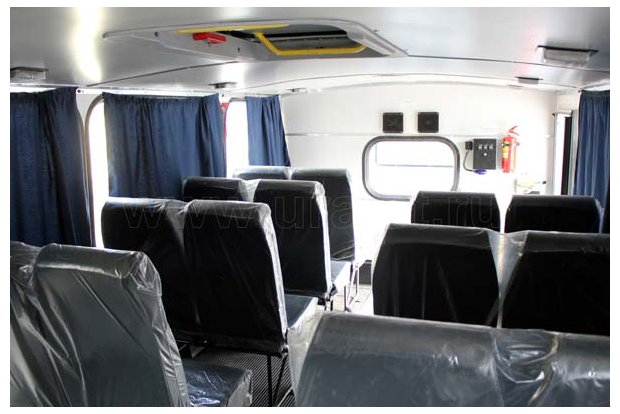 Вахтовый автобус Урал