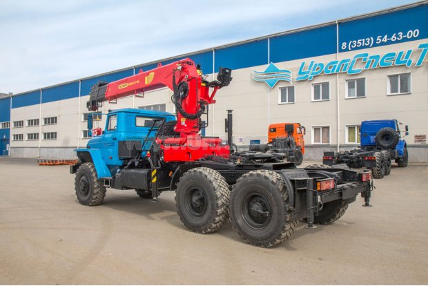  Седельный тягач с КМУ ИТ-180 (тросовый) УСТ 5453 Урал-4320-60Е5