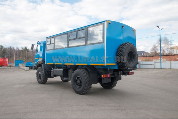 Автобус вахтовый Урал 32552-3013-79Е5