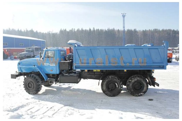 Самосвал Урал трехcторонняя разгрузка