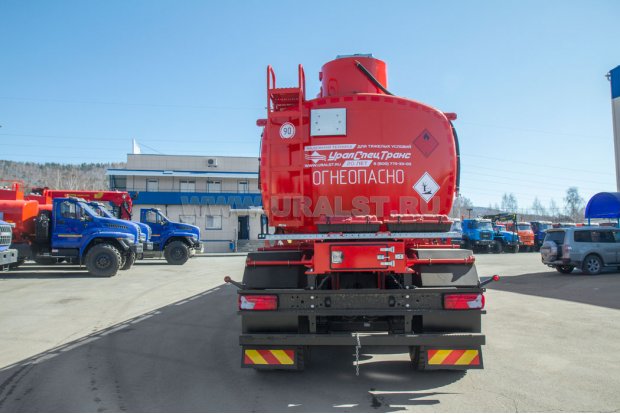 Полуприцеп цистерна ППЦ 43П-35ДЛ-4 УСТ 9465 5 мм прямая рама, комбинированная трехосная подвеска