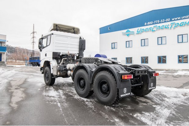 Седельный тягач SHACMAN (ШАКМАН) SX42586V385 6х6