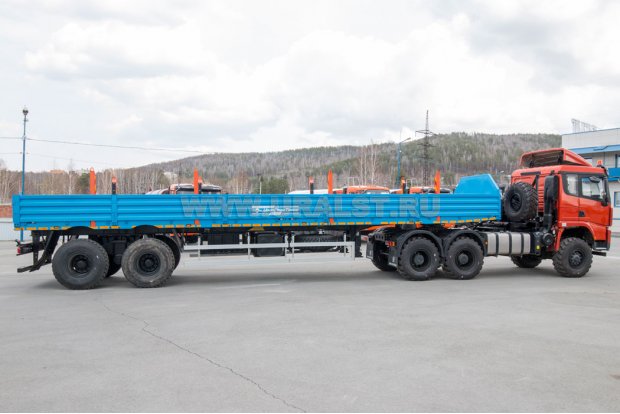 Полуприцеп-контейнеровоз ППК 27-24-12КБ + Седельный тягач SHACMAN (ШАКМАН) SX42586V385