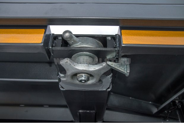 Фитинги контейнеровозные