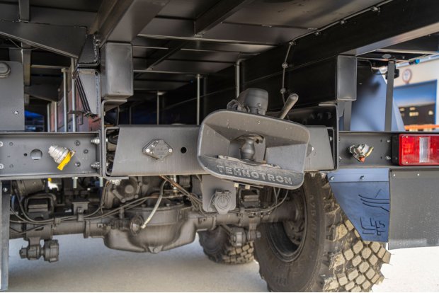 Заднее сцепное устройство