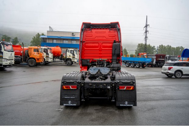  Тягач УСТ 5453 SHACMAN (ШАКМАН) SX42584V324 6х4 