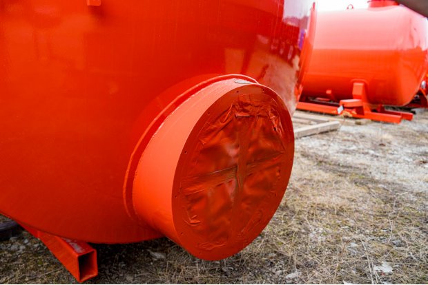 Горловина приемного лючка