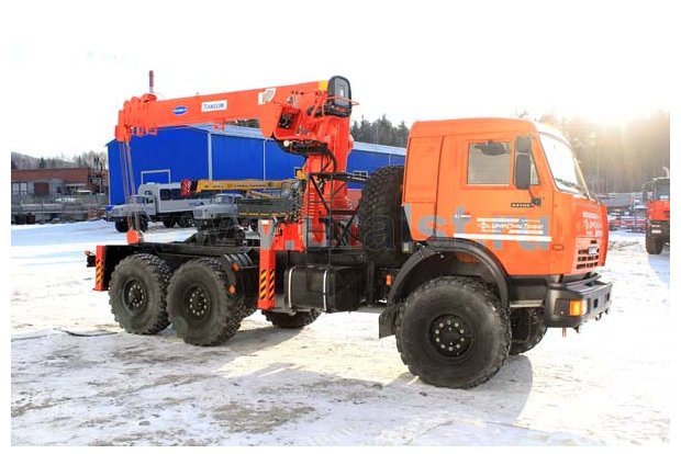 Седельный тягач Камаз с краном-манипулятором