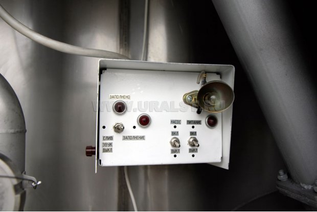 Блок управления насосной установкой