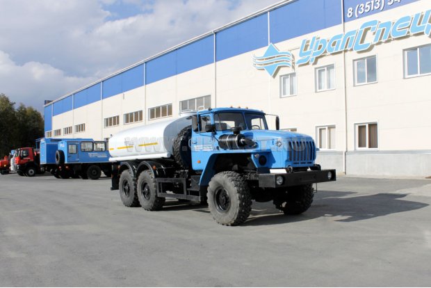 Автоцистерна АЦПТ