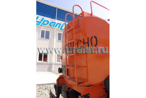 Полуприцеп цистерна 96894-10 оси SAF