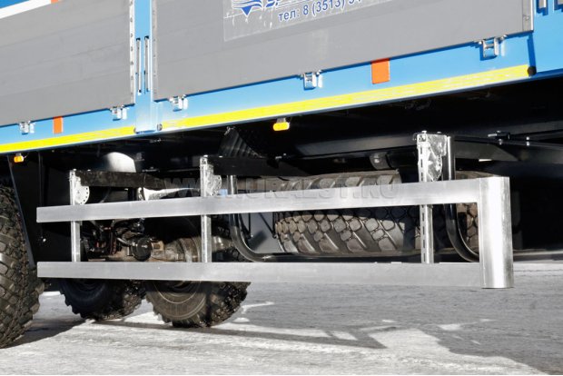 Боковая защита бортового полуприцепа УСТ