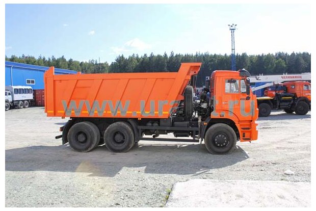 Самосвал Камаз 6520-63