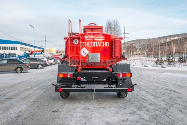 Прицеп-цистерна